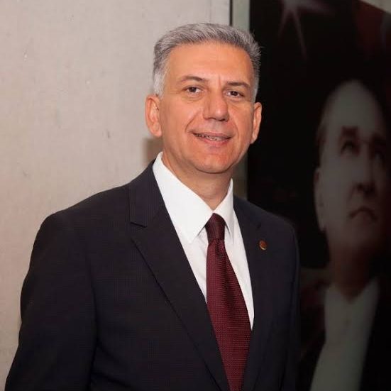 seref topkaya